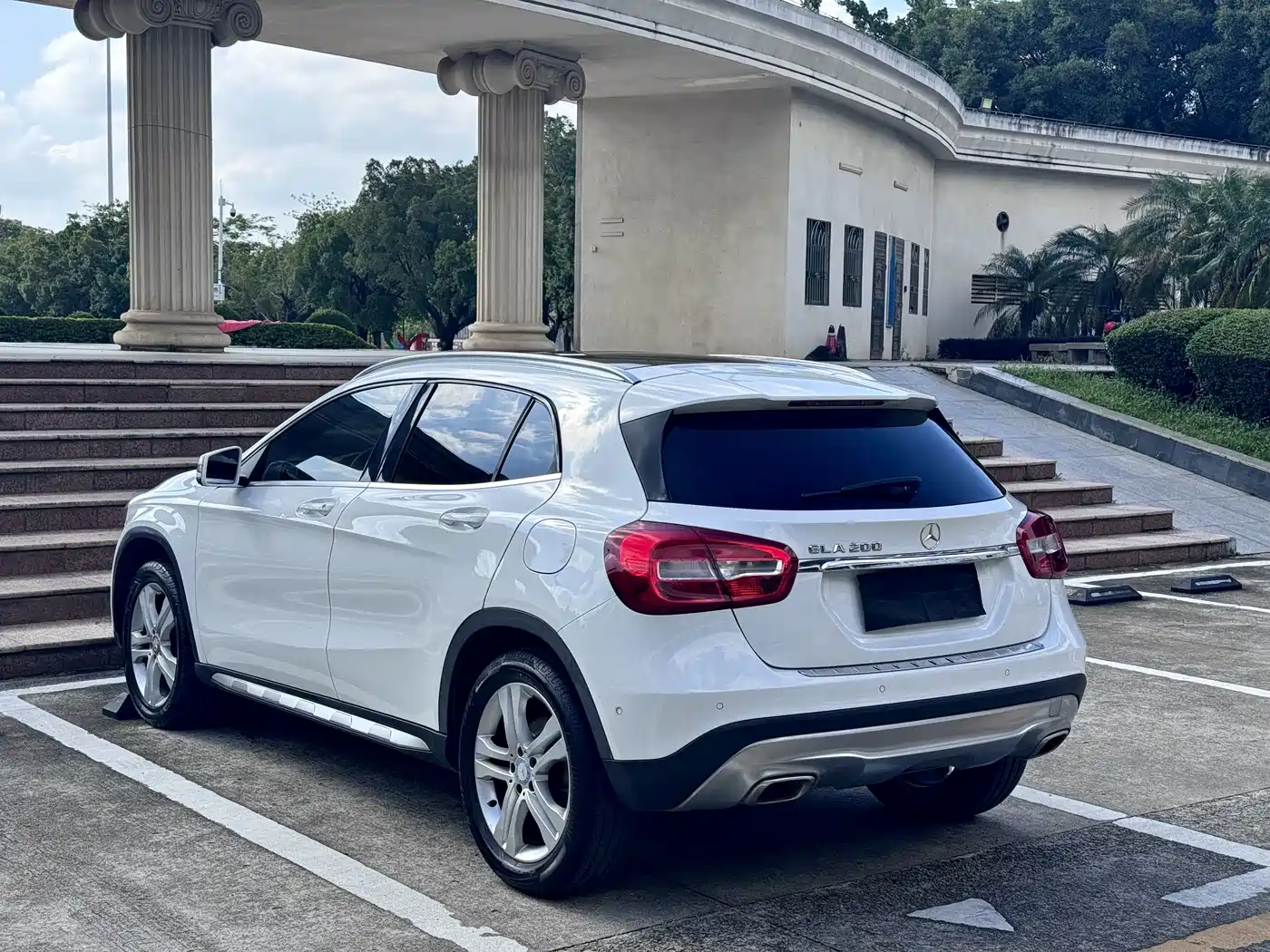 Mercedes-Benz GLA 2016 GLA 200 Dynamic фото 12