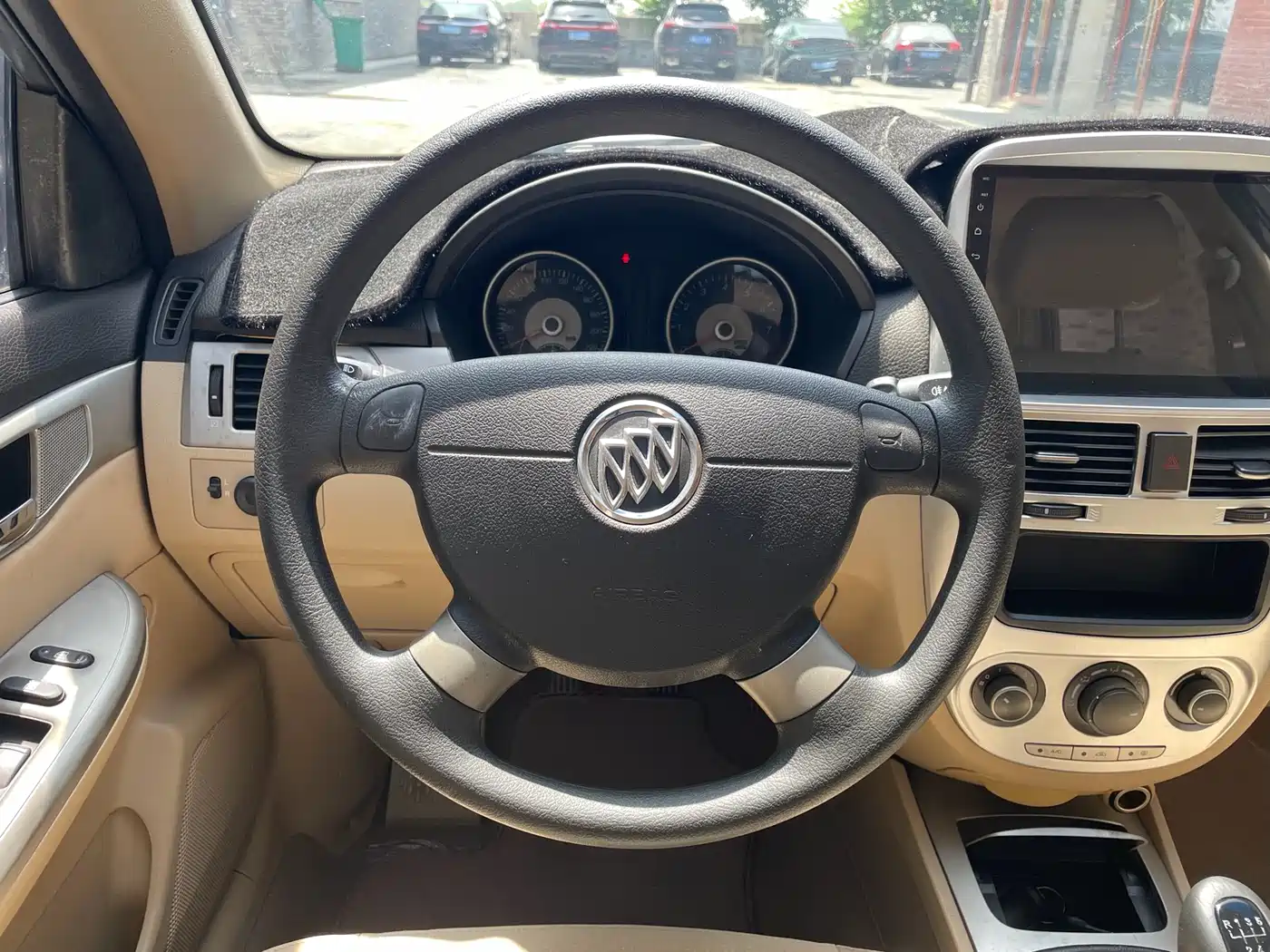 Buick Excelle 2013 1.5L Manual Classic Edition фото 13