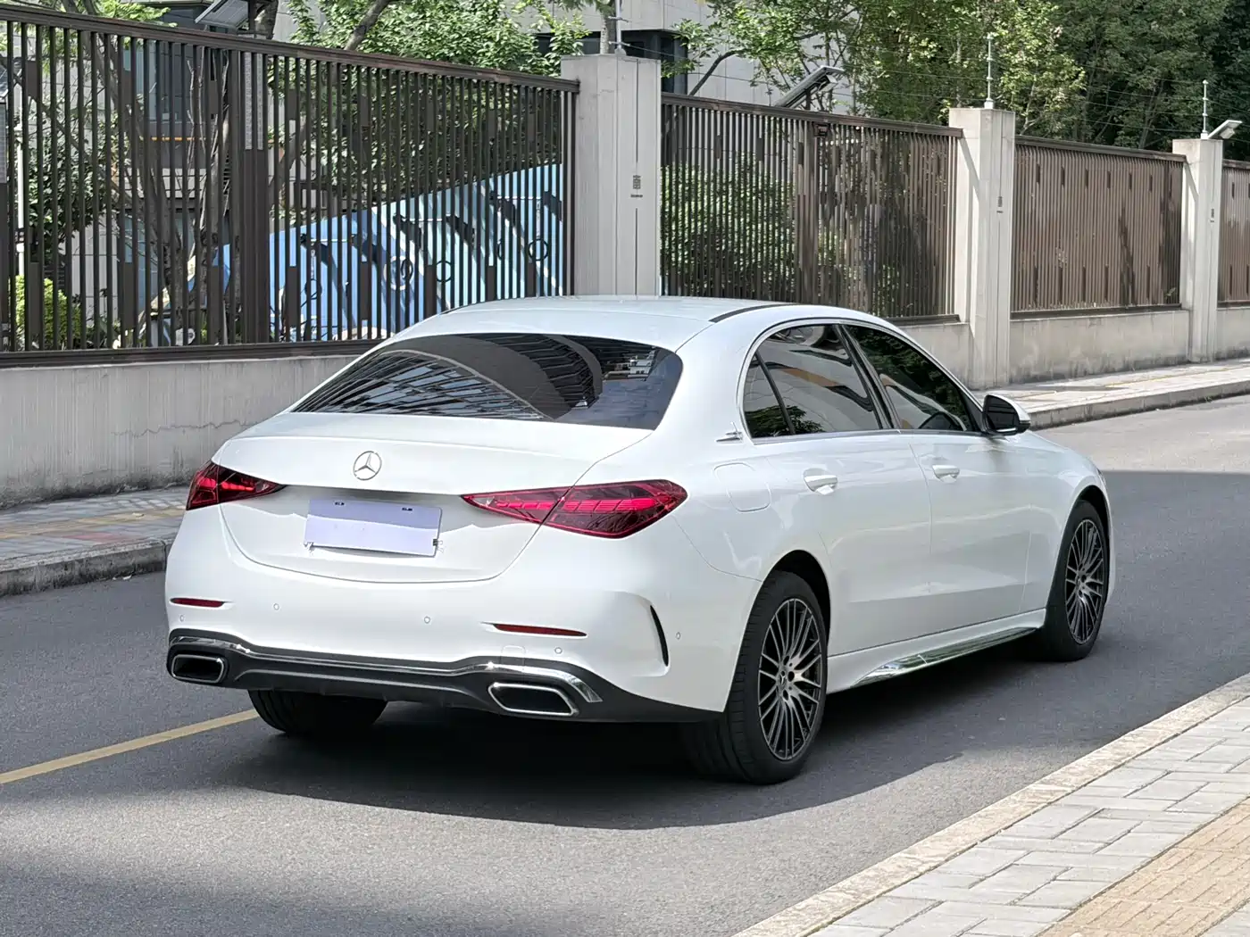 Mercedes-Benz C-Class 2024 C 200 L Sport Edition фото 7