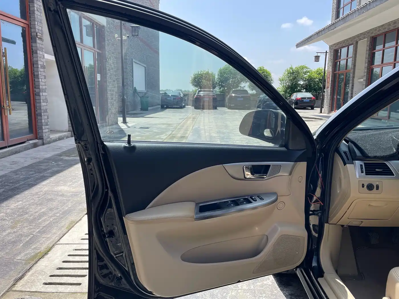 Buick Excelle 2013 1.5L Manual Classic Edition фото 19
