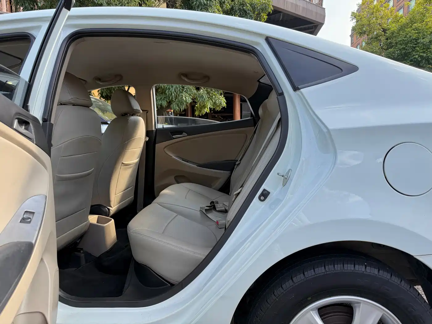 Hyundai Verna 2014 1.4L Automatic Smart GLS фото 7
