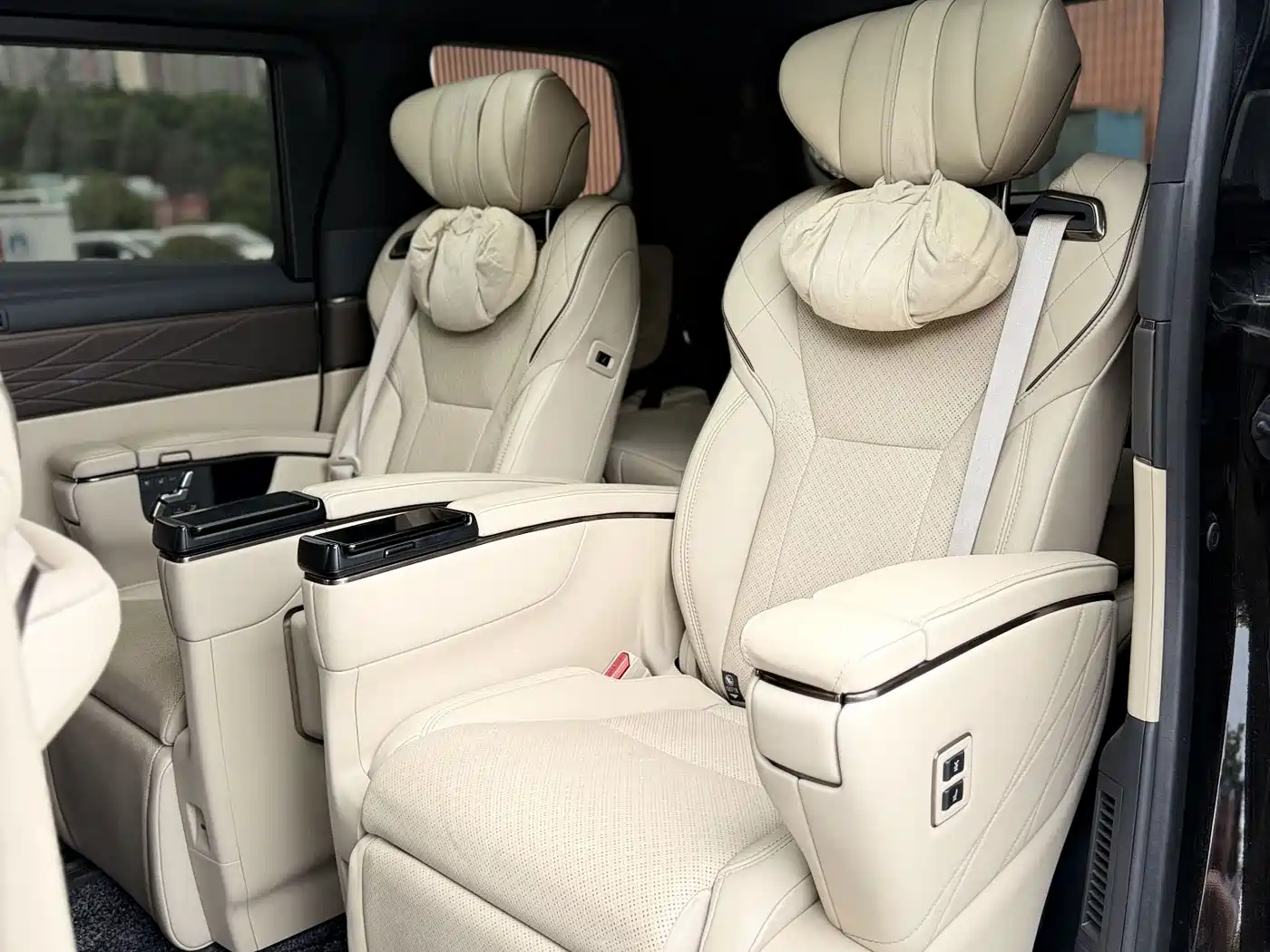 Toyota Crown (Import) 2024 2024 2.5L Ultimate Edition