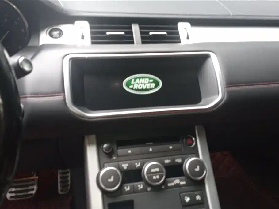 Land Rover Range Rover Evoque (Import) 2017 2.0T Convertible фото 13
