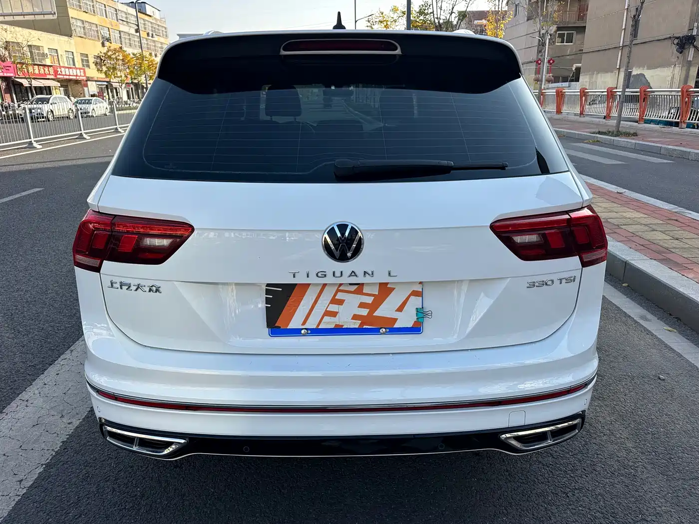 Volkswagen Tiguan L 2024 Outstanding 330TSI Auto 2WD R-Line Dragon Glory Edition фото 5