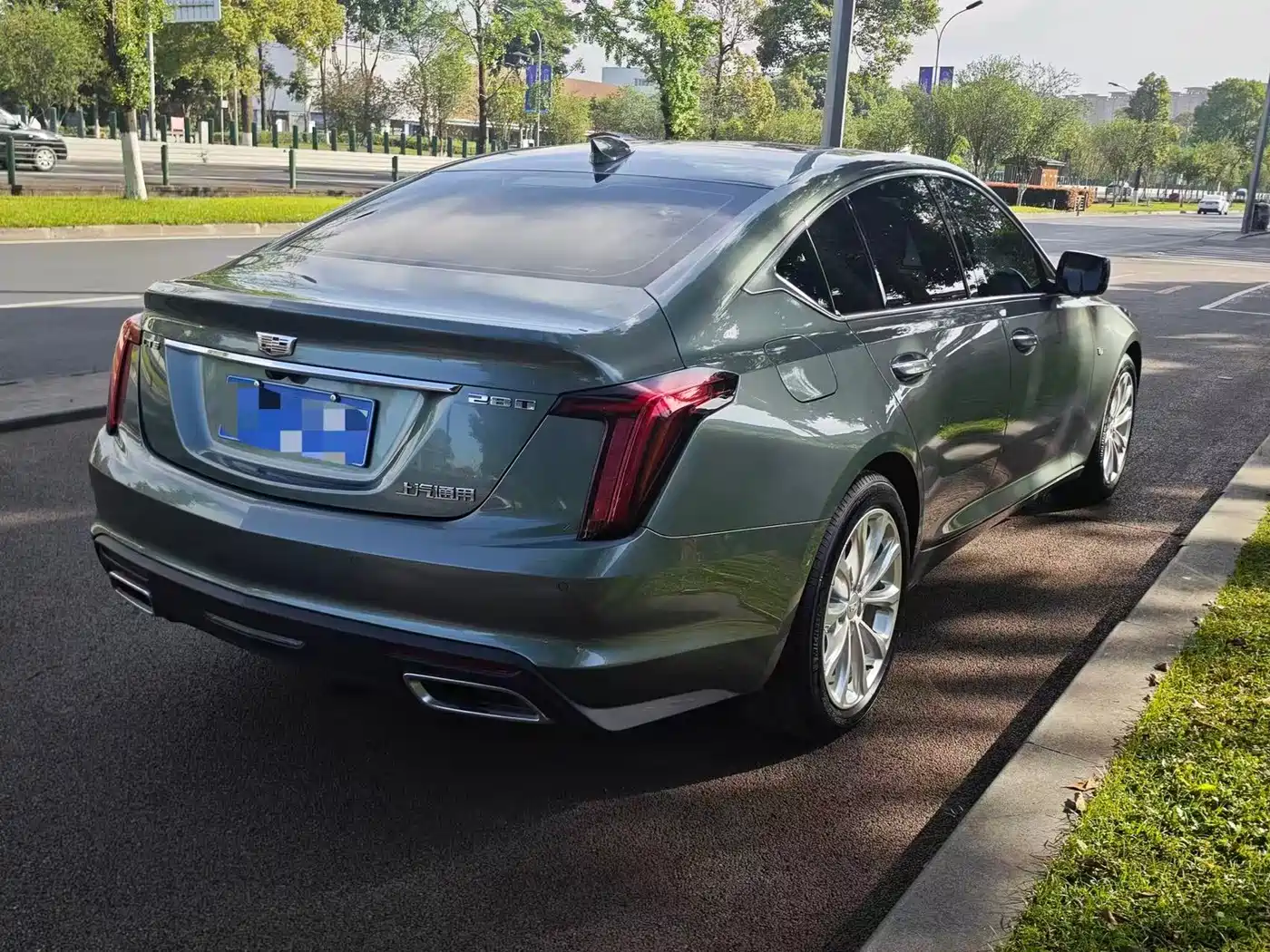 Cadillac CT5 2022 28T Luxury Edition фото 10