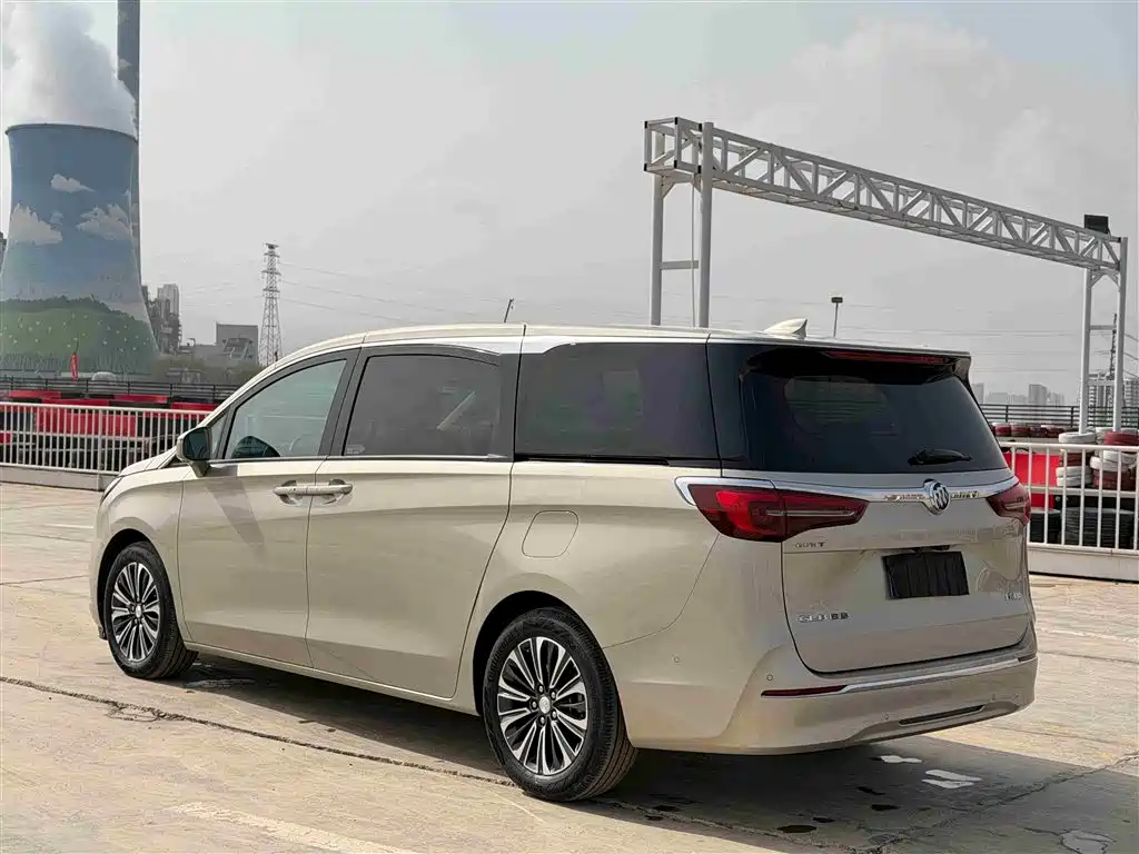 BUICK GL8