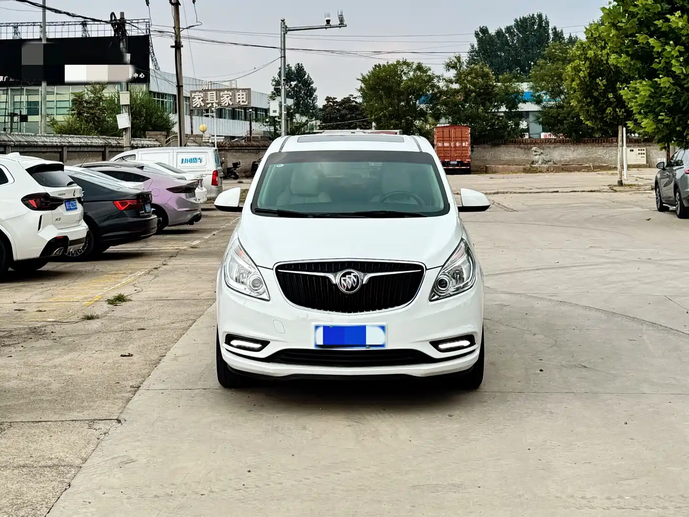 Buick GL8 2017 25S Luxury China V фото 2