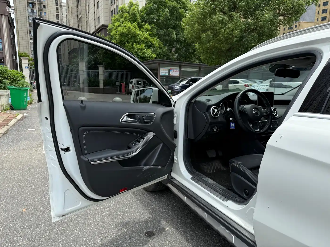 Mercedes-Benz GLA 2016 GLA 200 Dynamic фото 6