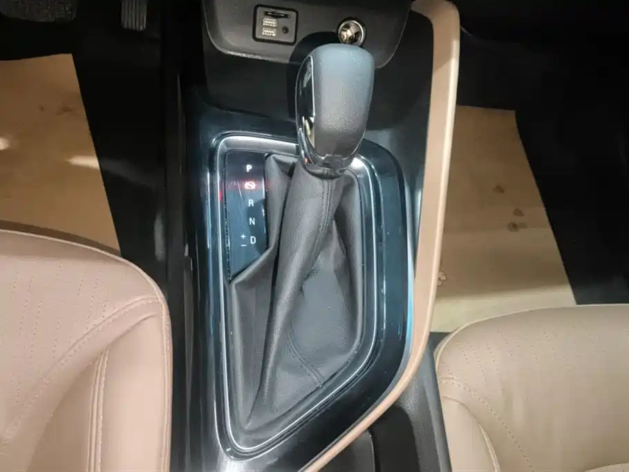 Buick GL6 2021 323T Mild Hybrid Connected Luxury фото 16