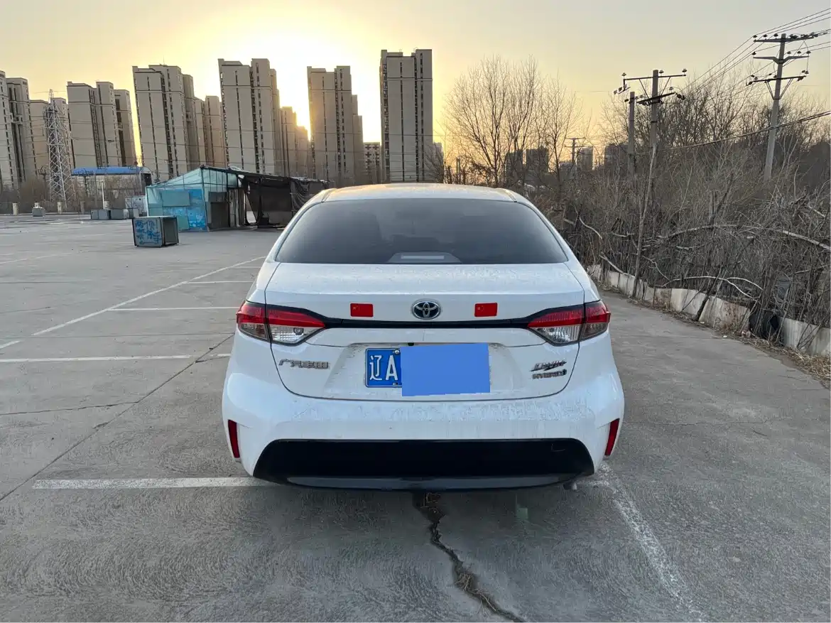 Toyota Levin 2024 Smart Hybrid 1.8L Sport Edition фото 7