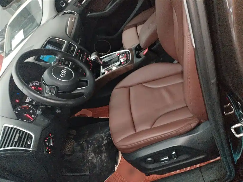 Audi Q5 2015 40 TFSI Comfort фото 11