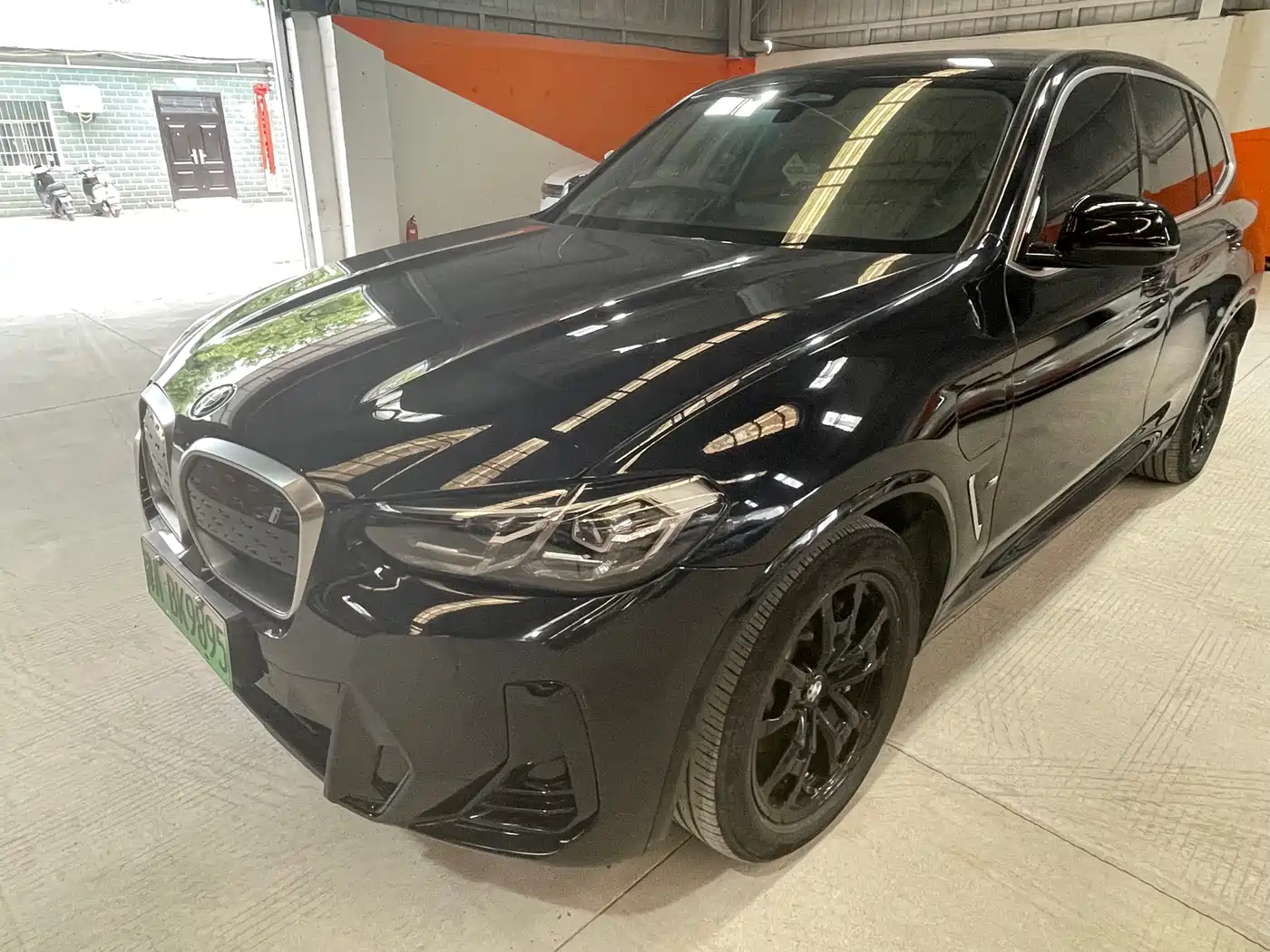 BMW iX3 2023 Pioneer Type