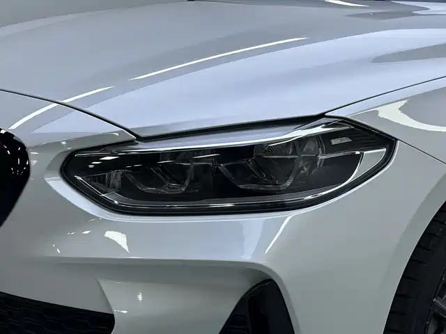 BMW 1 Series 2023 125i M Sport Shadow Edition фото 15
