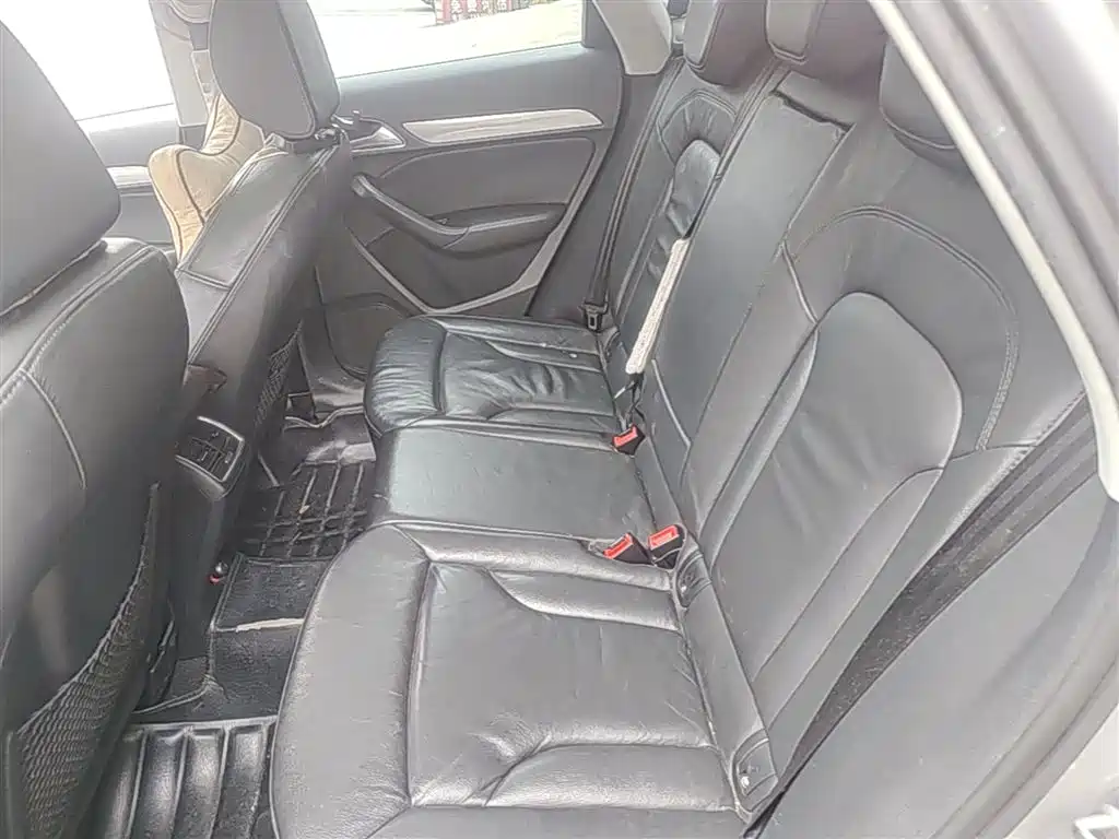 Audi Q3 2015 35 TFSI Comfort фото 17