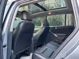 Photo 7 - Volkswagen Tiguan