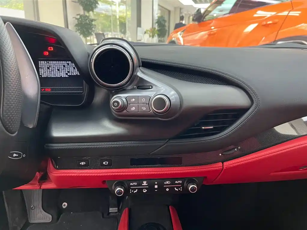 Ferrari F8 2021 2019 Tributo 3.9T V8