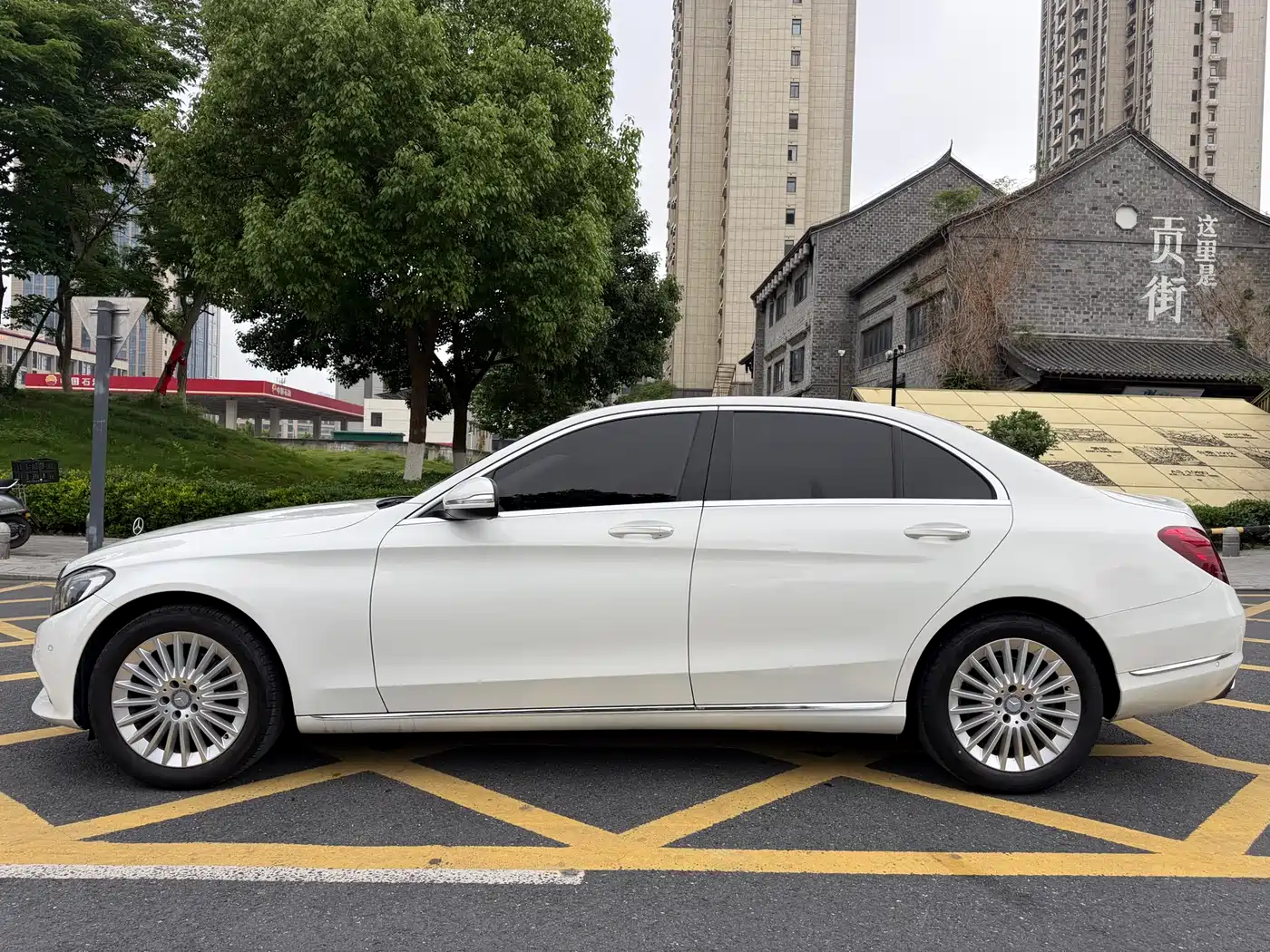 Mercedes-Benz C-Class 2015 C 180 L фото 7