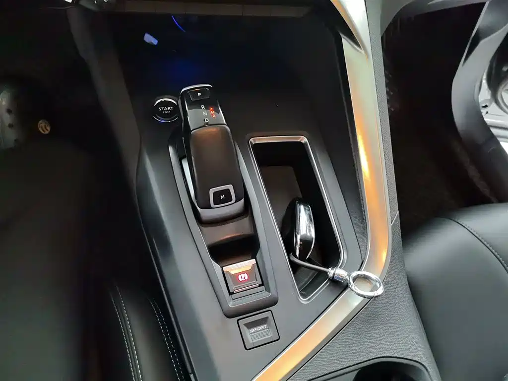 Peugeot 4008 2021 360THP Performance Edition фото 14