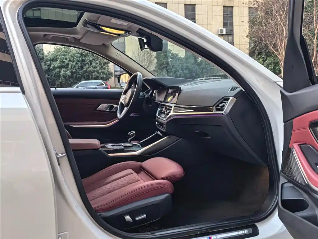 BMW 3 Series 2022 325Li M Sport Package фото 7