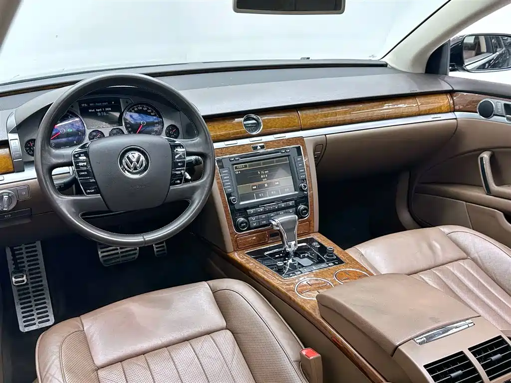 Volkswagen Phaeton 2014 3.0L Business Edition фото 15