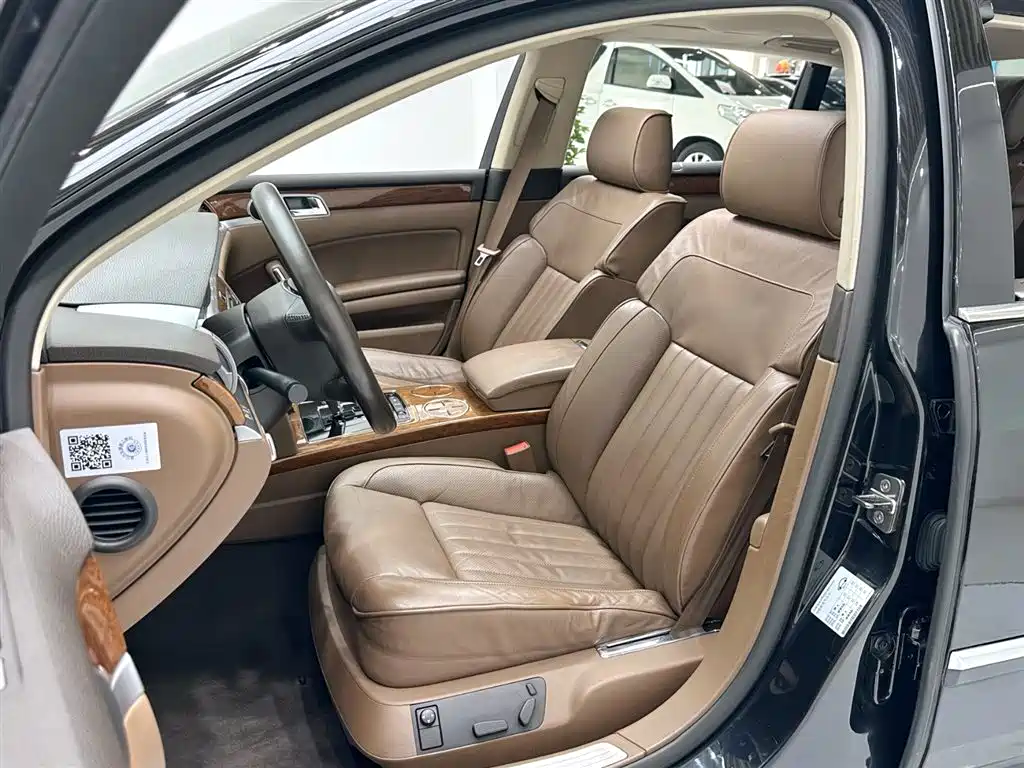 Volkswagen Phaeton 2014 3.0L Business Edition фото 8