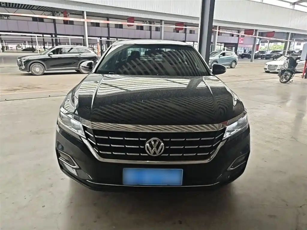 Volkswagen Passat 2019 330TSI Elite Version China VI фото 3