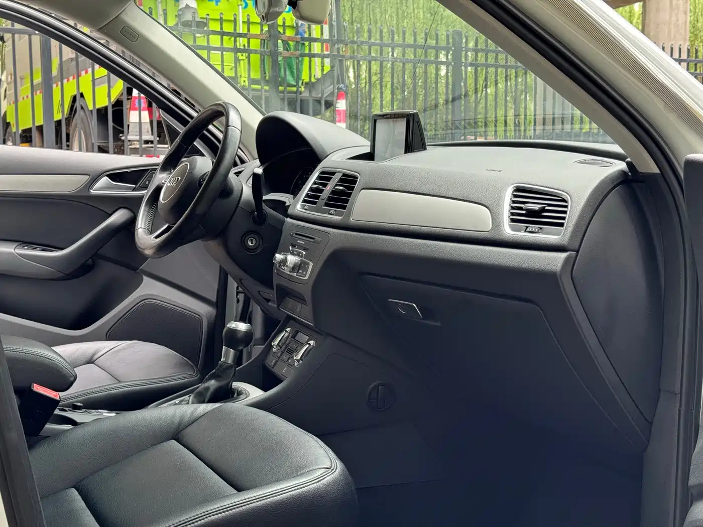 Audi Q3 2015 30 TFSI Progressive фото 8