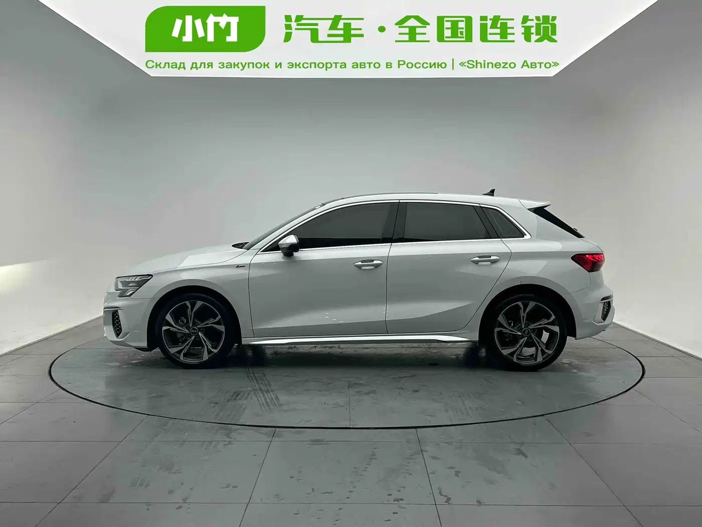 Audi A3 2021 Sportback 35 TFSI Luxury Sport фото 3