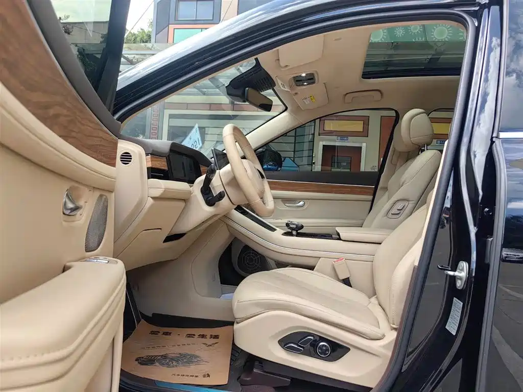 AITO Wenjie AITO M7 2024 Model 1.5T Smart Drive RWD Max 5-Seater фото 6
