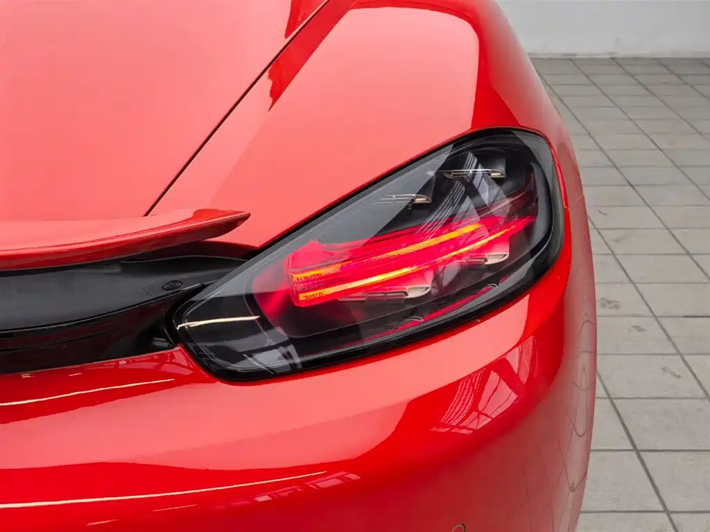 Porsche 718 2022 Boxster 2.0T фото 17