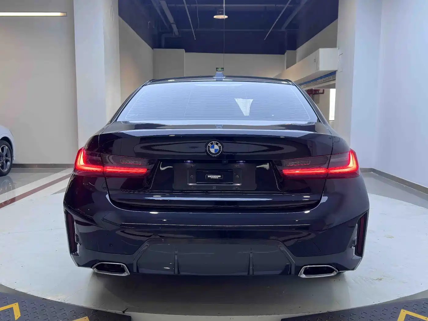 BMW 3 Series 2023 320Li M Sport Package фото 5