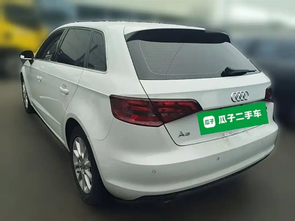 Audi A3 2016 Sportback 35 TFSI Progressive фото 9