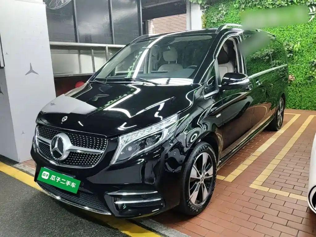 MERCEDES-BENZ V-CLASS