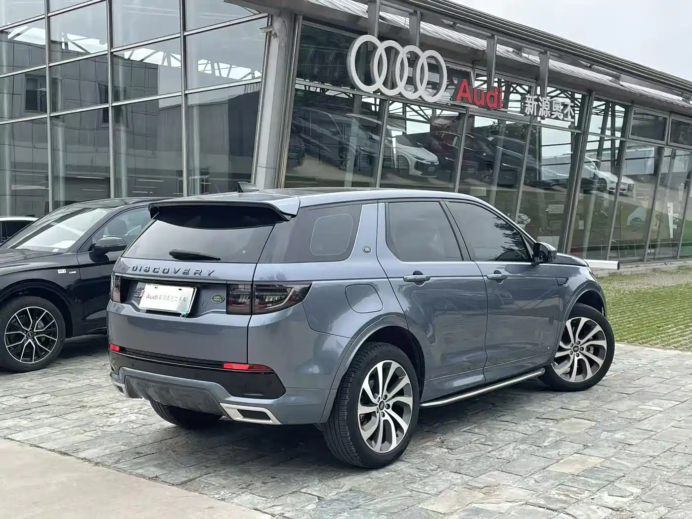 Land Rover Discovery Sport 2021 249PS R-Dynamic S Performance Edition фото 7