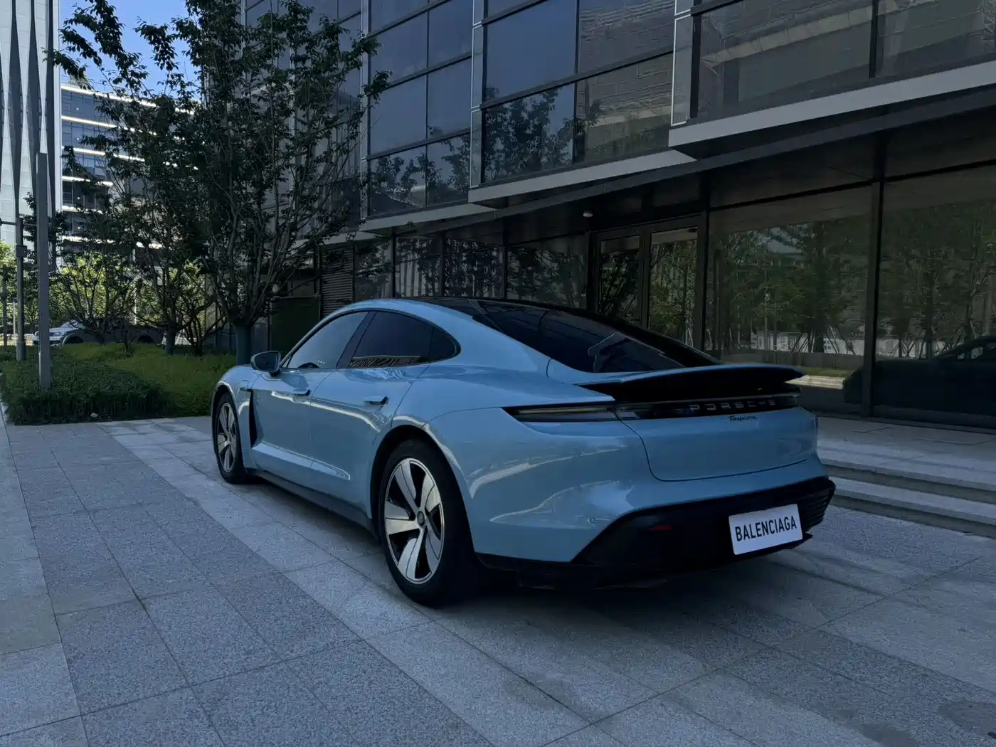 Porsche Taycan 2020 Taycan фото 13