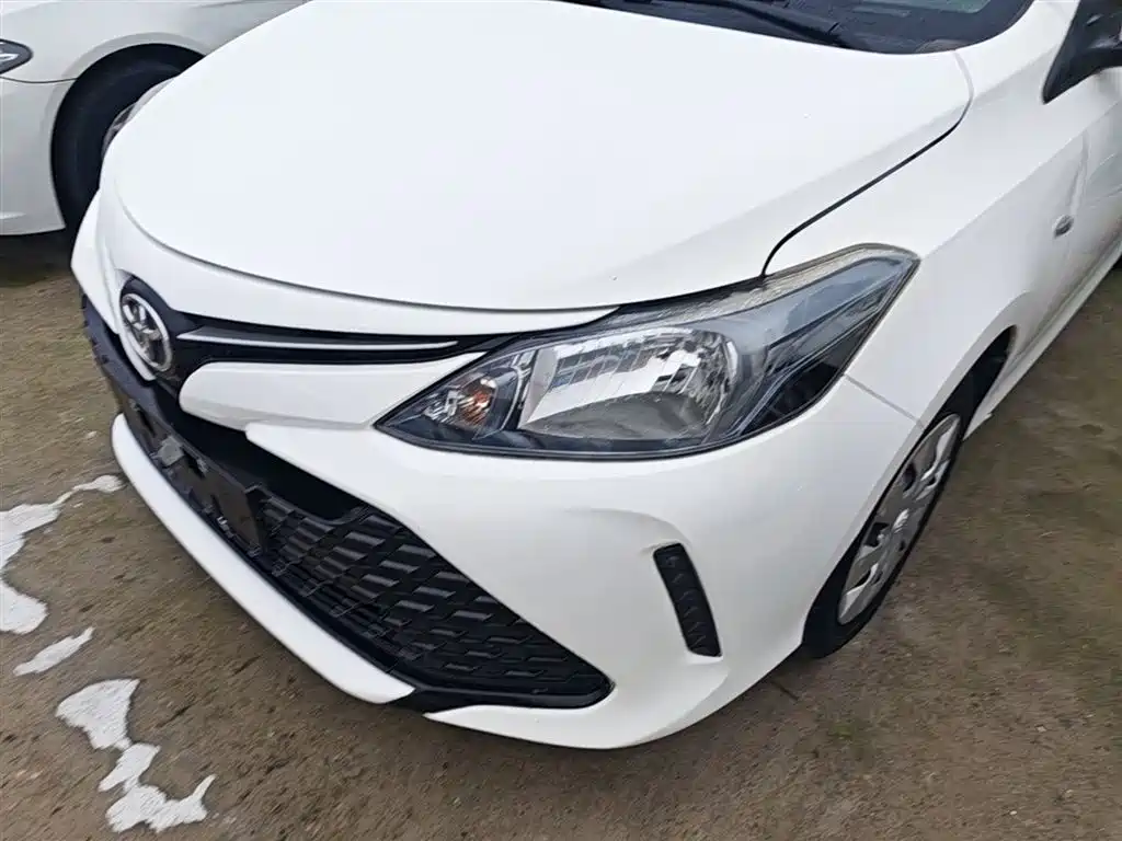 Toyota Vios FS 2017 1.5L CVT Fengchi Edition фото 24
