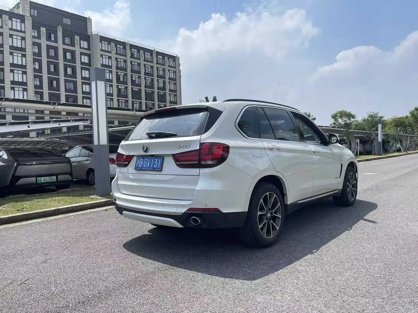 BMW X5 (Import) фото 6