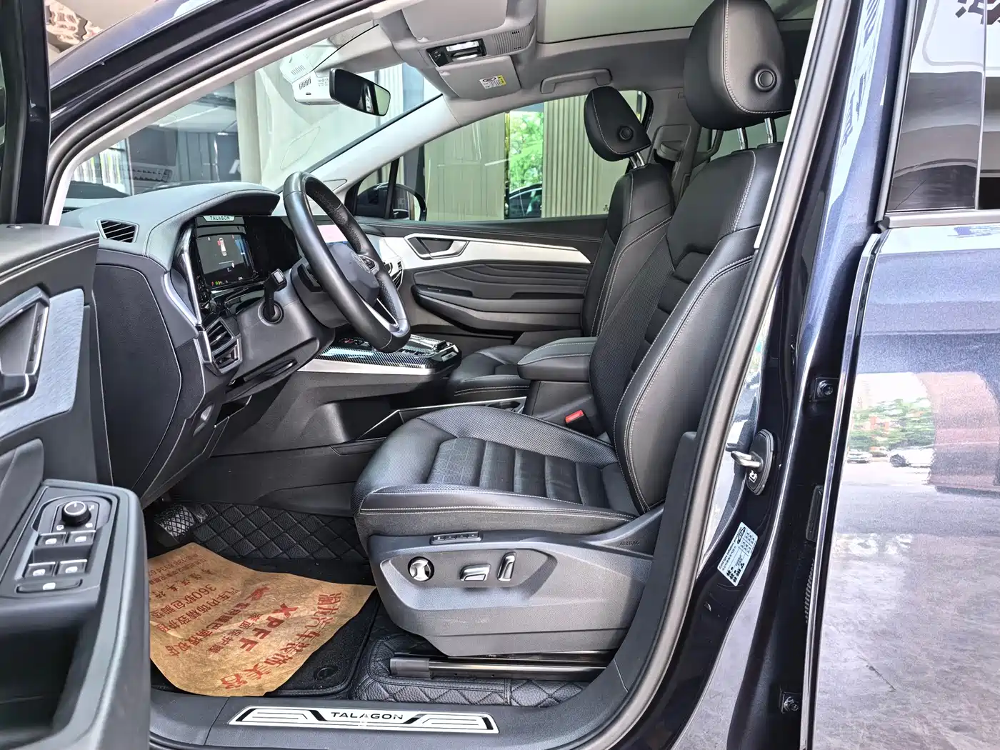 Volkswagen Talagon 2023 Facelift 380TSI 4WD Luxury Premium Pro Edition 6-Seater фото 10