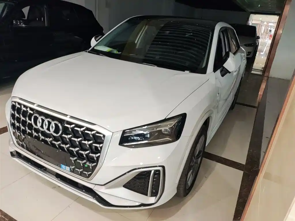 Audi Q2L 2025 35TFSI Progressive Dynamic