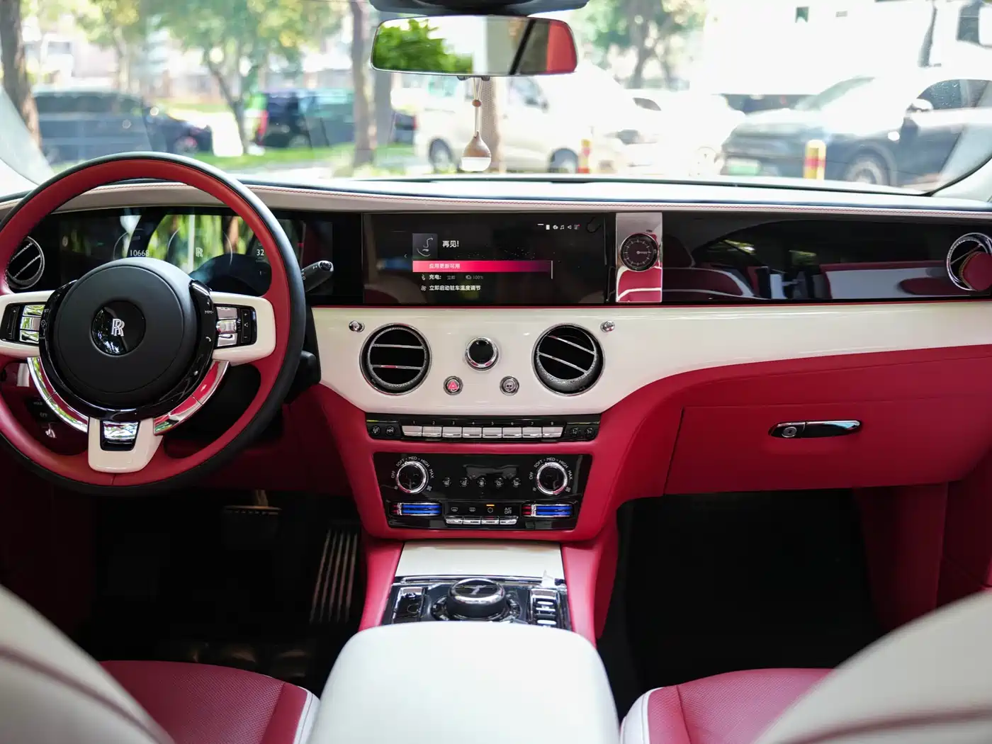 Rolls-Royce Spectre 2024 Standard Model фото 11