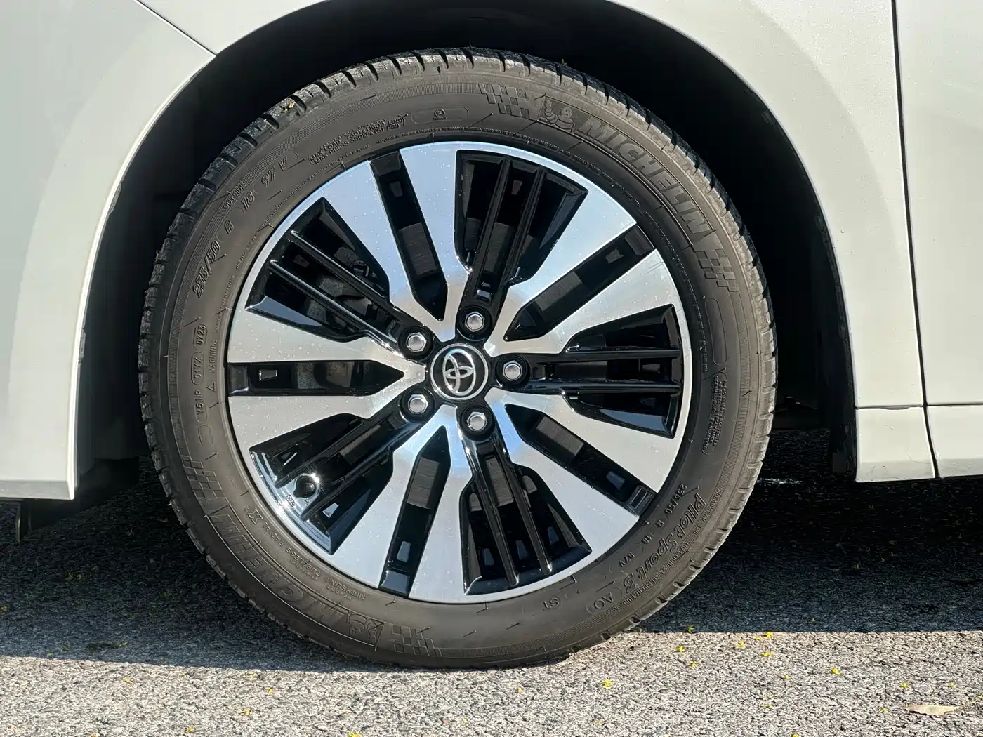 Toyota Alphard 2018 Facelift 3.5L Premium Edition фото 8