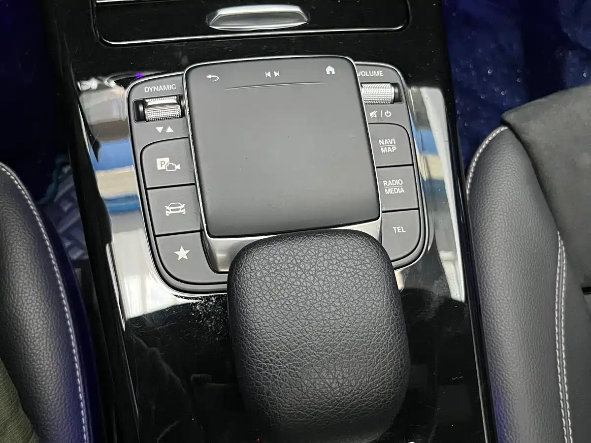 Mercedes-Benz A-Class 2021 A 200 L Sport Sedan Dynamic Type фото 15