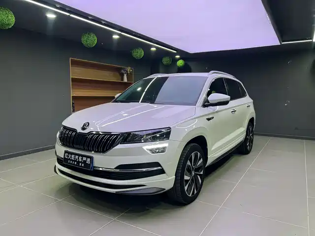 Škoda Karoq 2022 TSI280 Premium