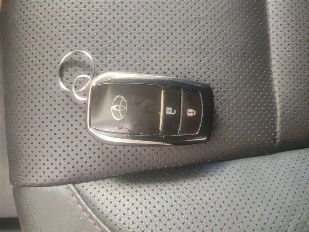 Toyota Highlander 2017 2.0T 4WD Premium 7-Seater фото 9