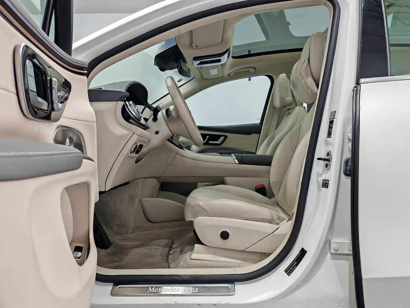 Mercedes-Benz EQS SUV 2023 450 4MATIC Luxury Edition фото 11