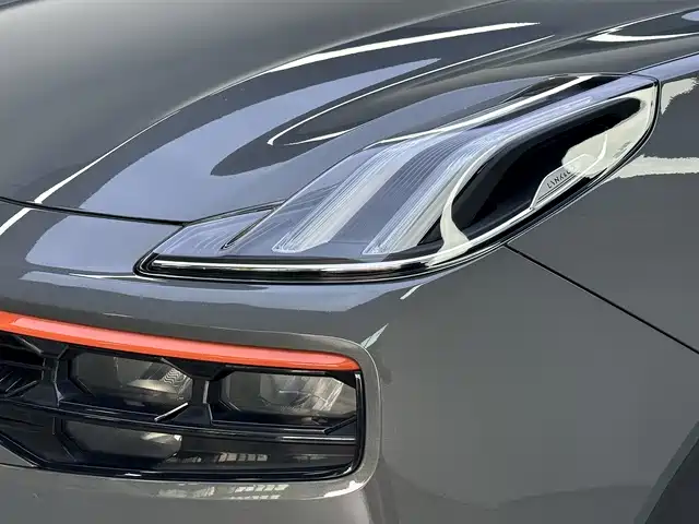 Lynk & Co 06 2020 1.5T Halo фото 11