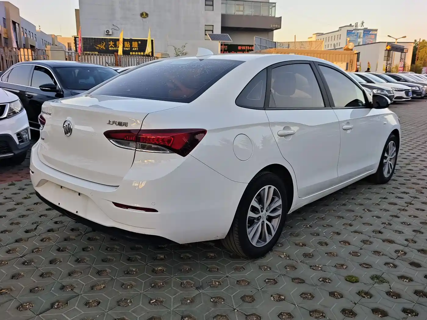 Buick Excelle 2018 18T Automatic Elite фото 9