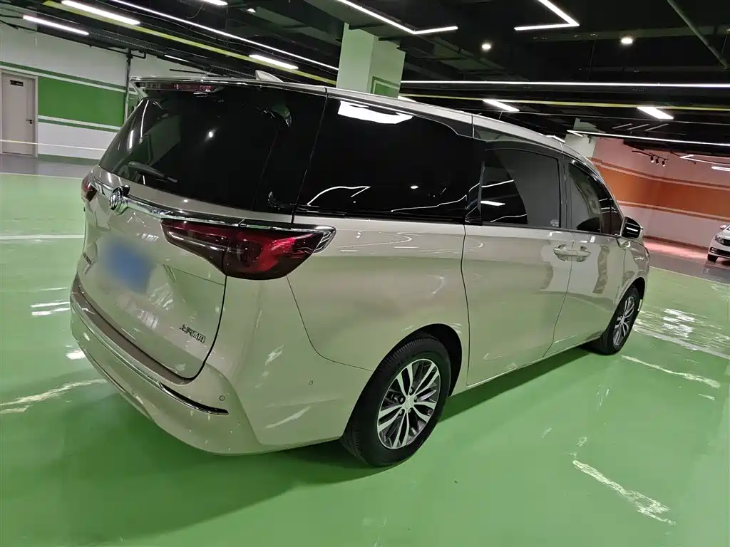 BUICK GL8