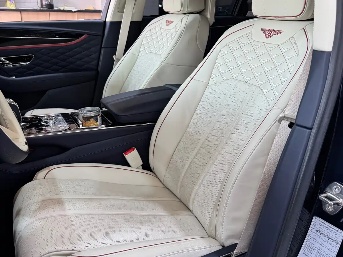 Bentley Flying Spur 2014 4.0T V8 Prestige Edition фото 5