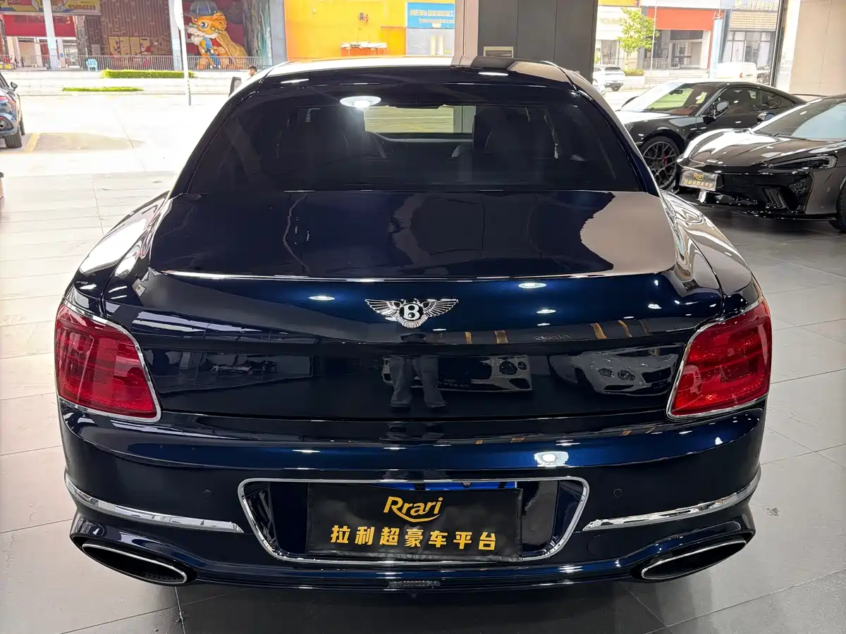 Bentley Flying Spur 2014 4.0T V8 Prestige Edition фото 7